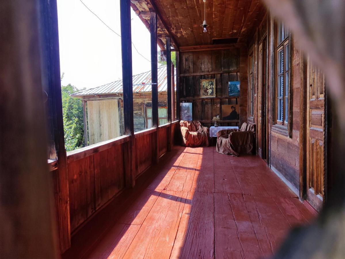 Racha Chogovadze'S Guest House Ambrolauri Luaran gambar